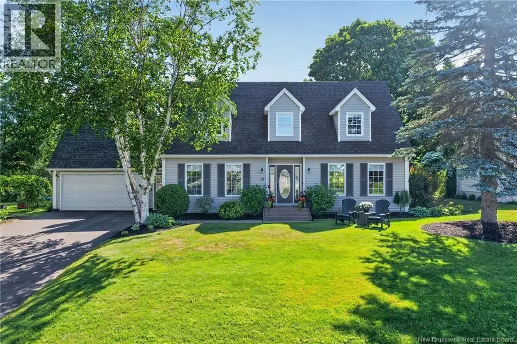 12 Fairway Boulevard, Riverview