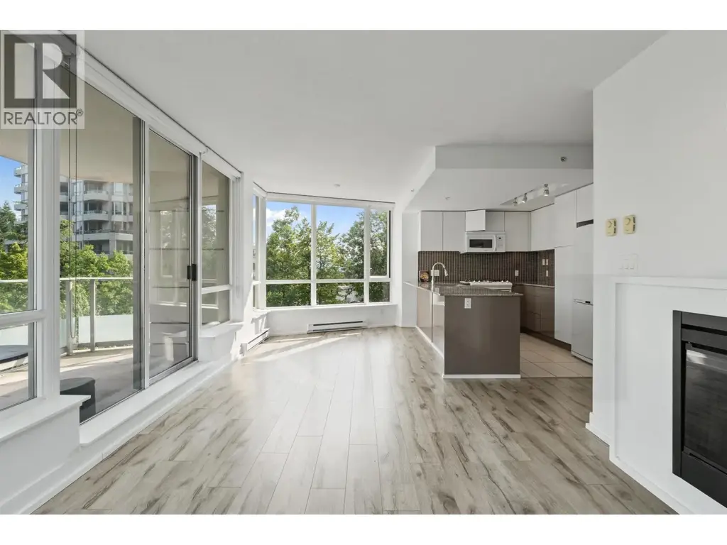 302 4808 Hazel Street, Burnaby