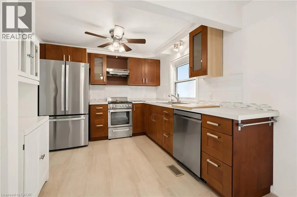 476 Prospect Avenue, Kitchener