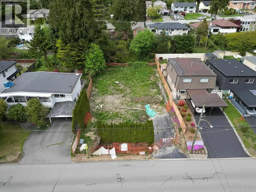 946 Montroyal Boulevard, North Vancouver