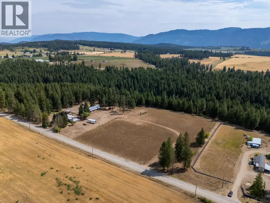 4768 Schubert Road, Spallumcheen