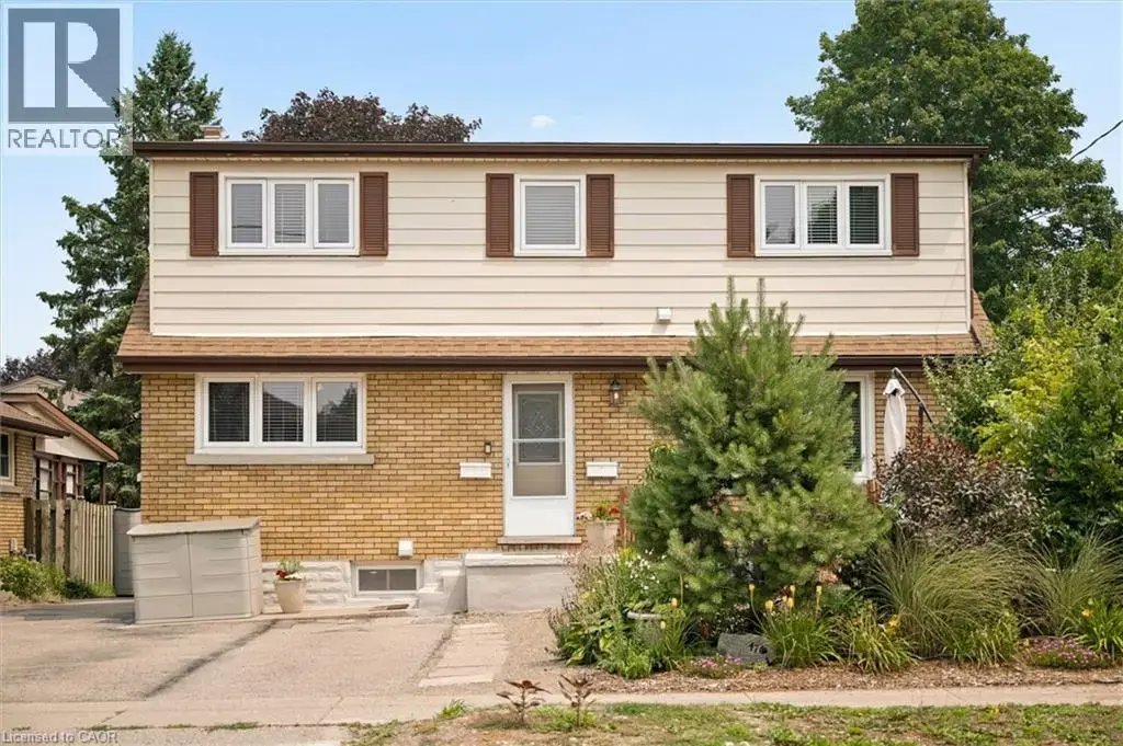 476 Prospect Avenue, Kitchener