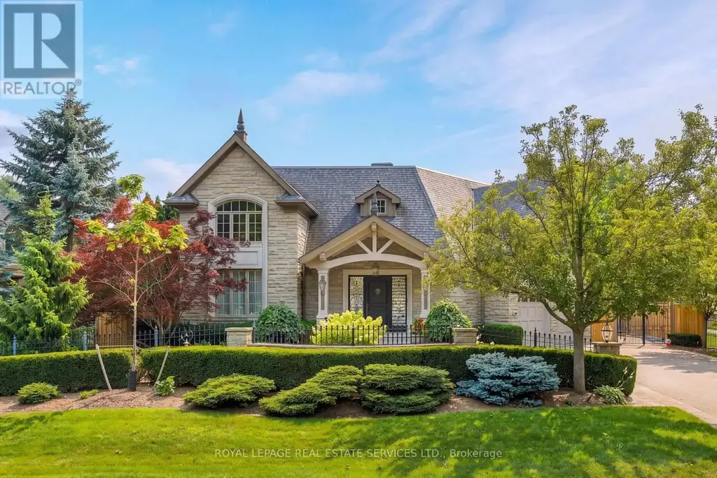 70 Shorewood Place, Oakville (SW Southwest)