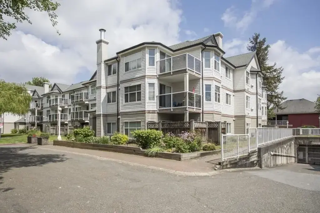 213 12739 72 Avenue, Surrey