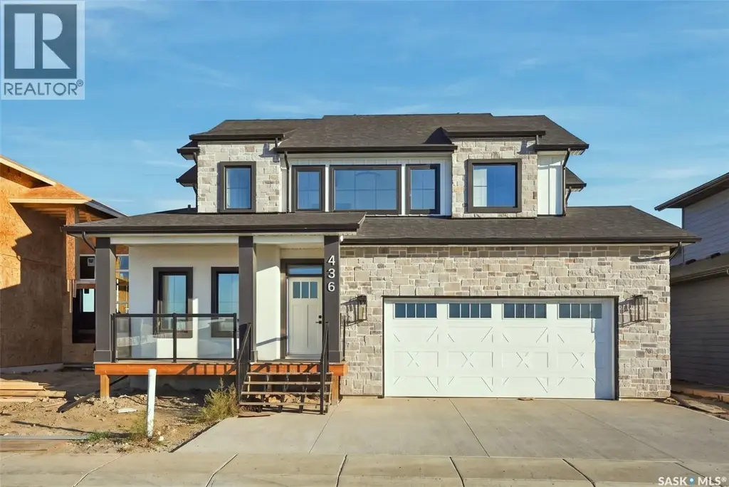 436 Augusta Boulevard, Warman