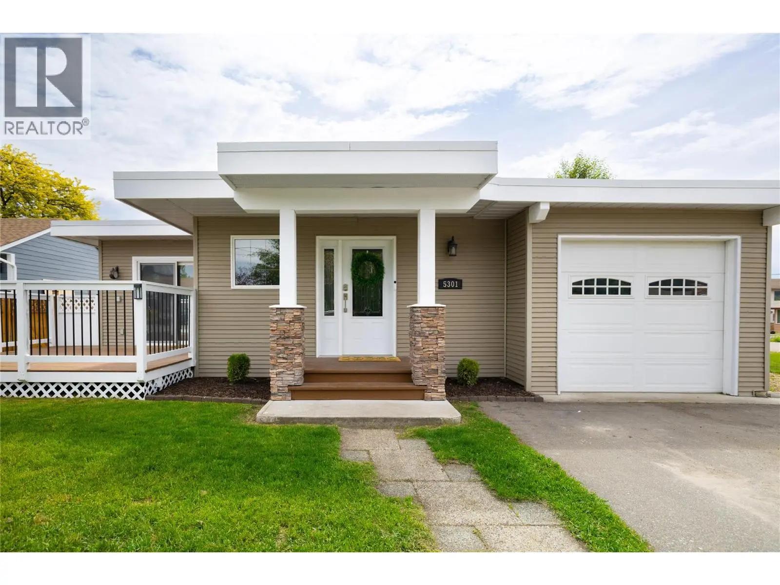 Photo of Listing #10394017