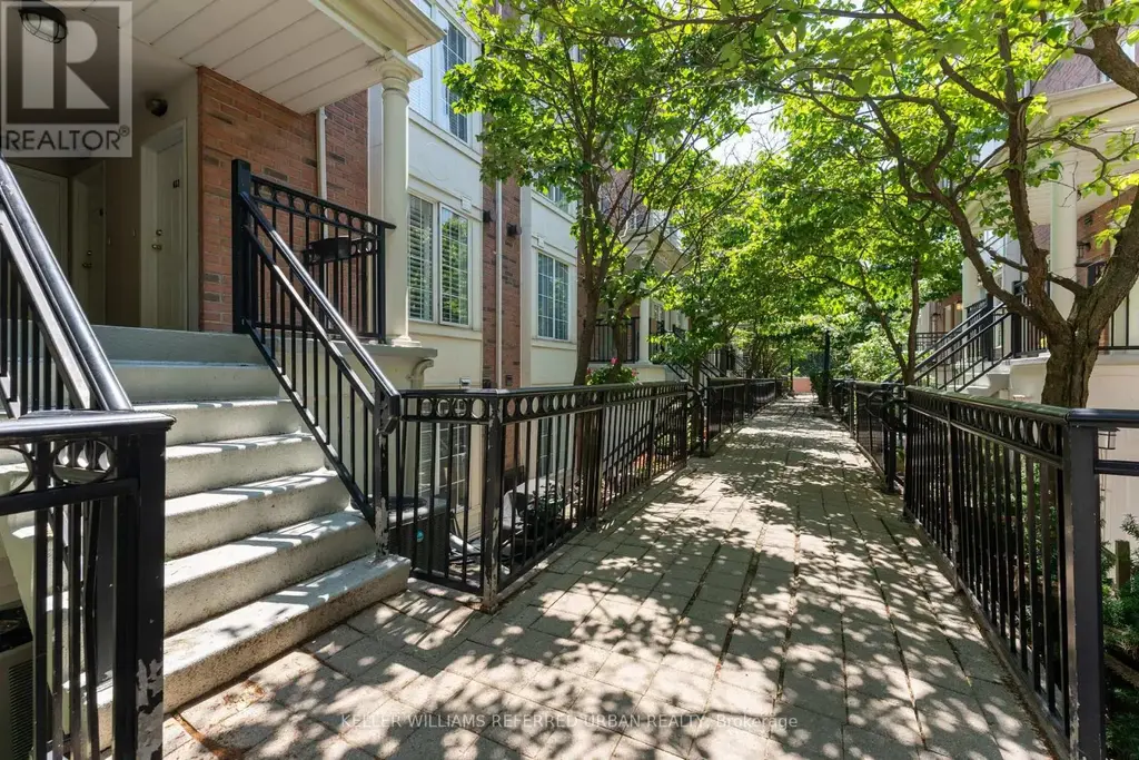 651 - 3 Everson Drive, Toronto (Willowdale East)