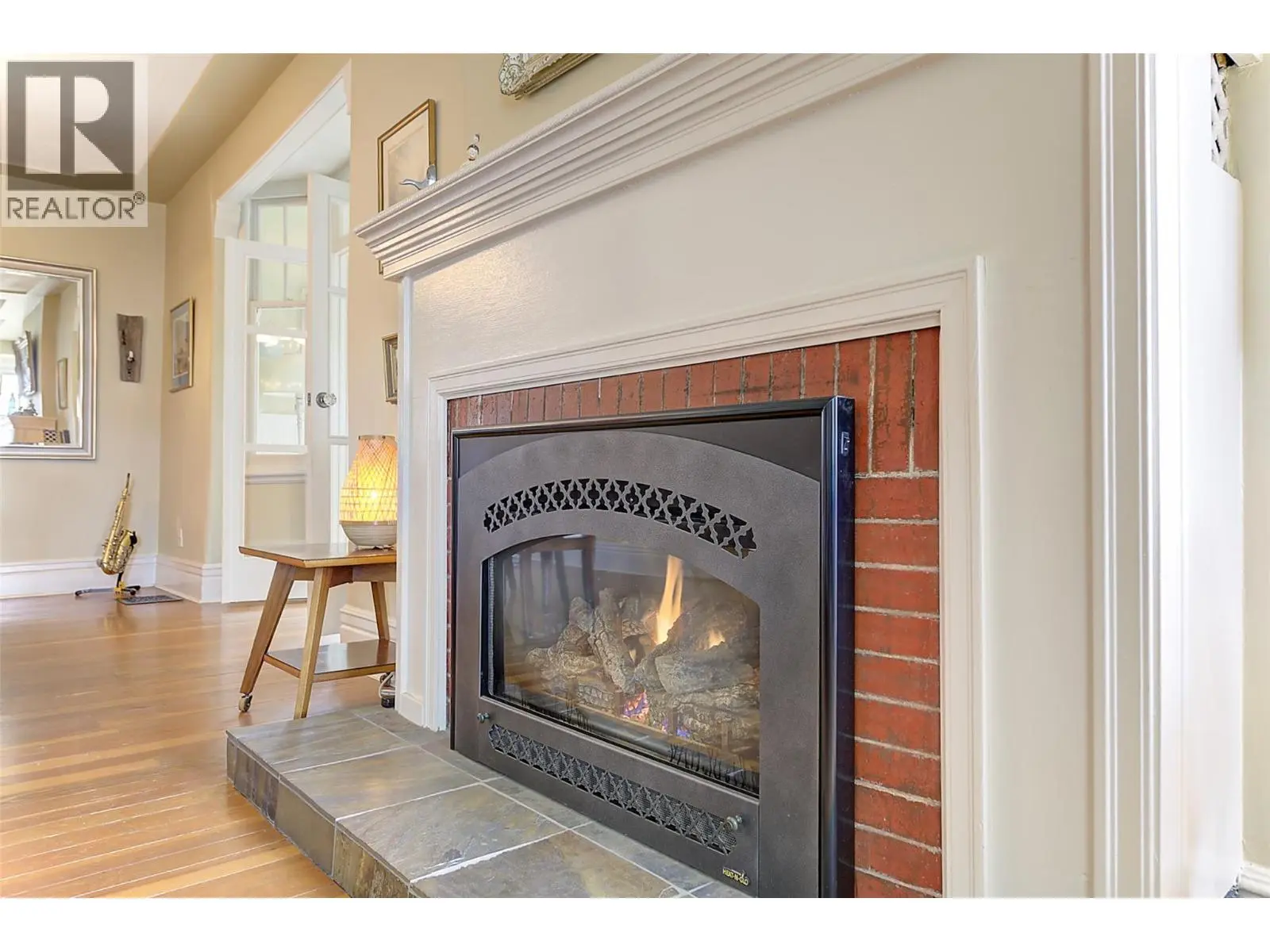 1537 Lakeview Street. Kelowna, British Columbia