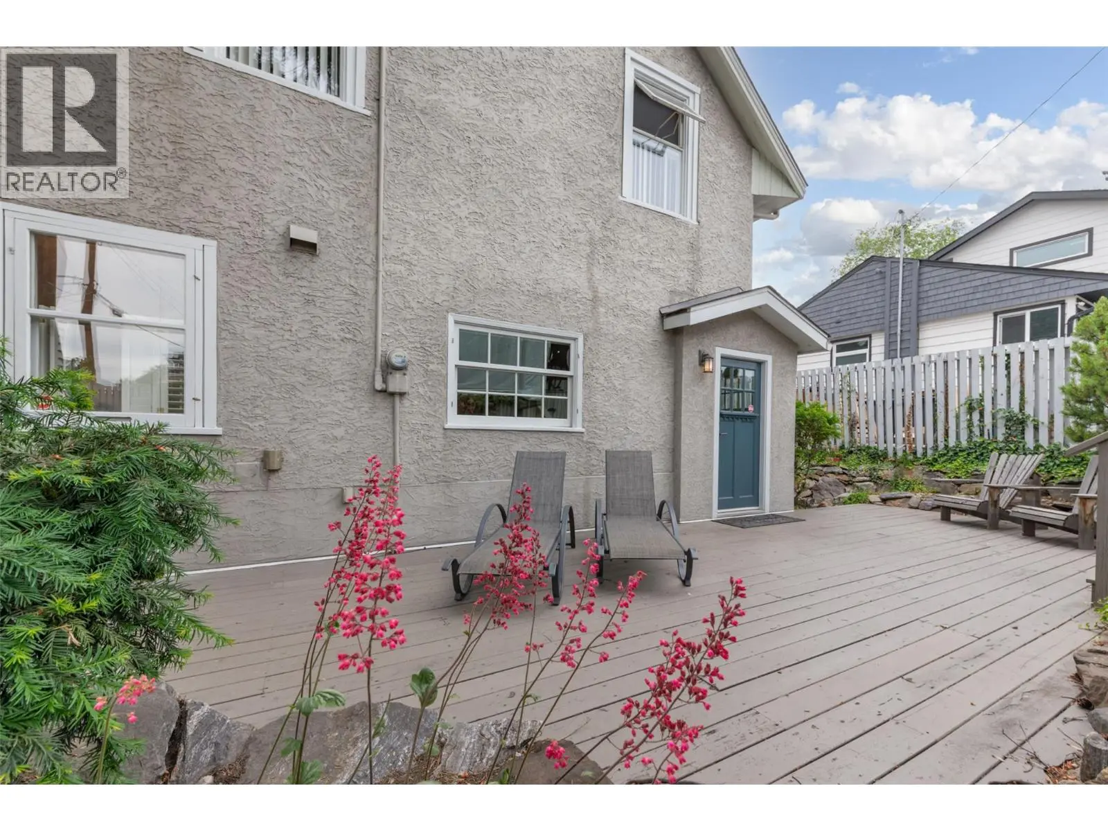 1537 Lakeview Street. Kelowna, British Columbia