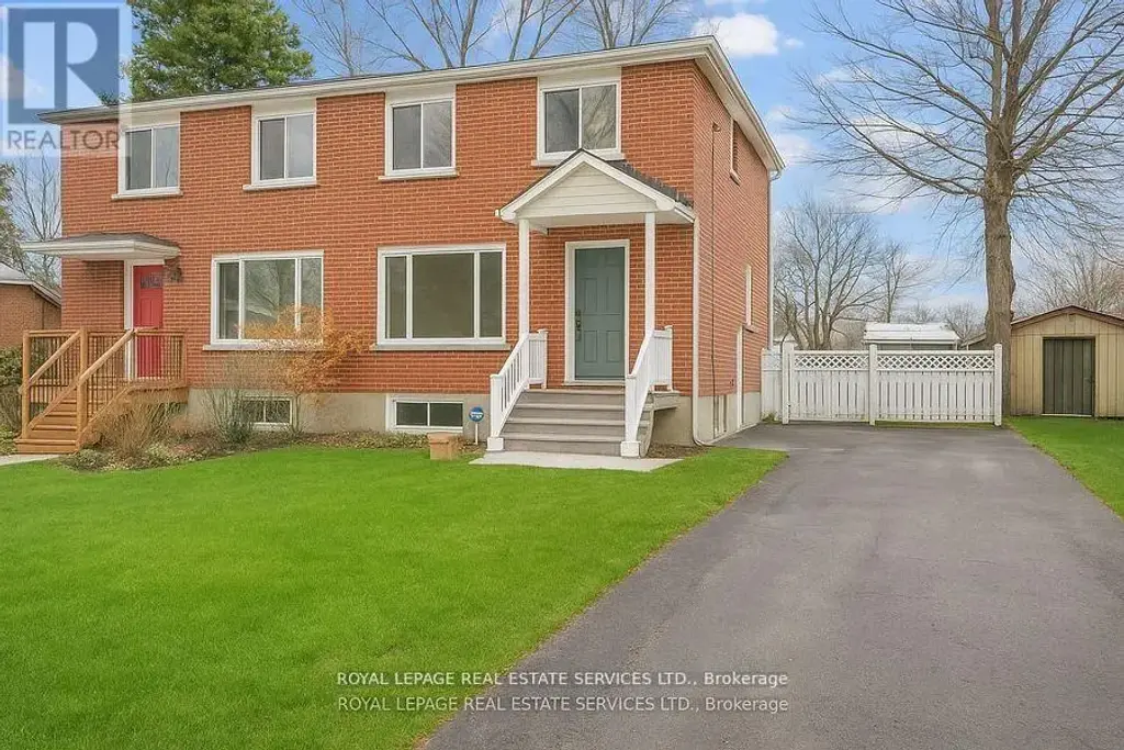 256 Zelda Crescent, Richmond Hill (Crosby)