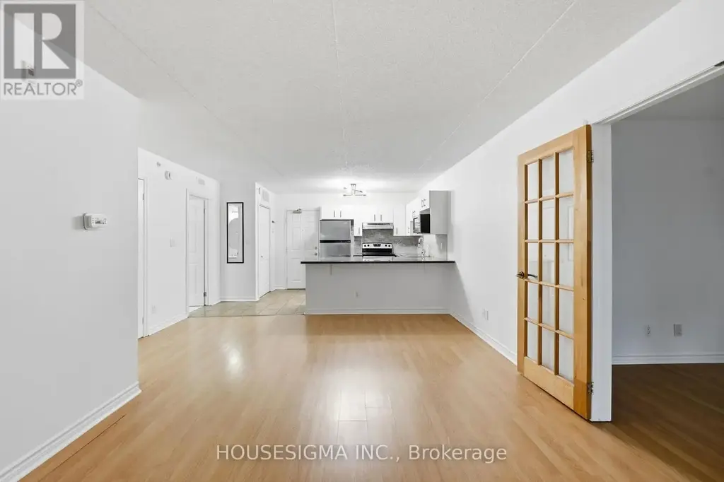 203 - 4025 Kilmer Drive, Burlington (Tansley)