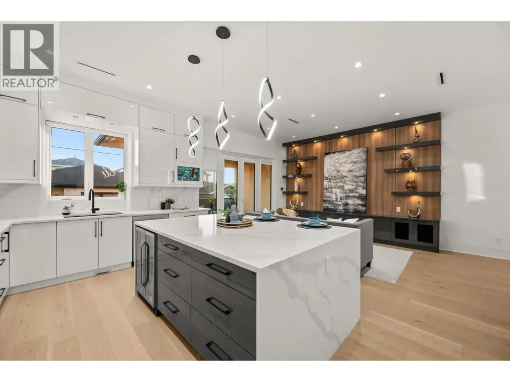4346 Pender Street, Burnaby
