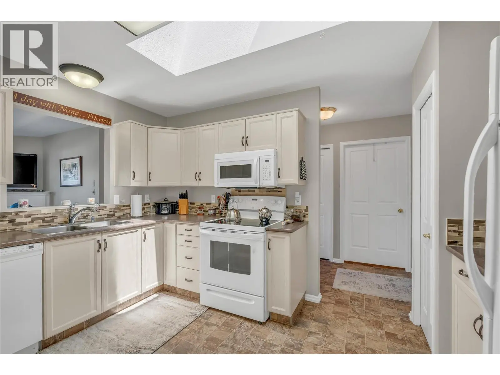 8907 Pineo Court Unit# 306. Summerland, British Columbia