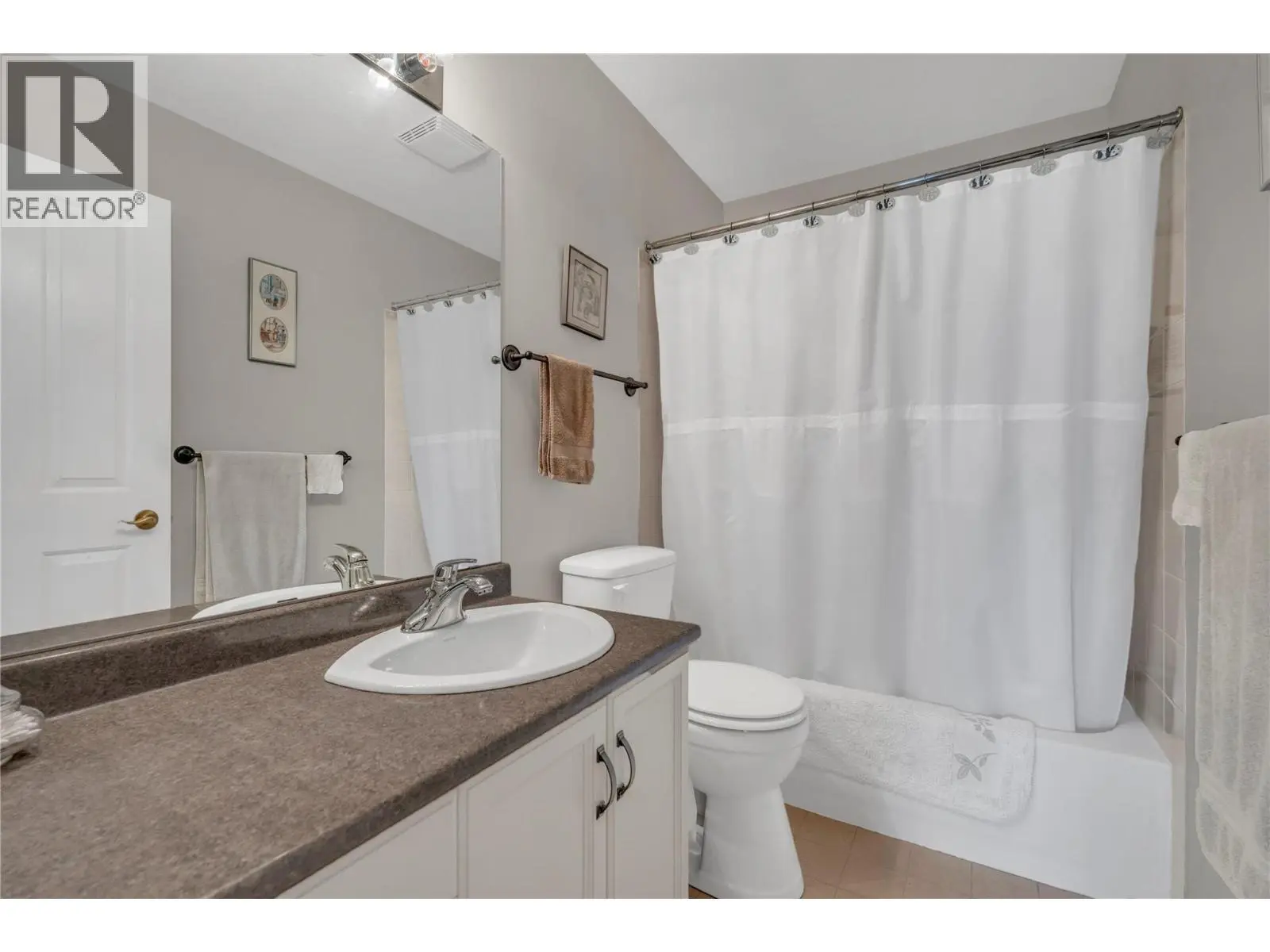 8907 Pineo Court Unit# 306. Summerland, British Columbia