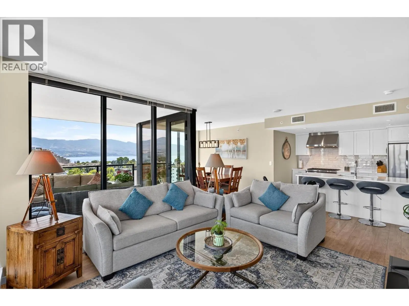 485 Groves Avenue Unit# 1102. Kelowna, British Columbia