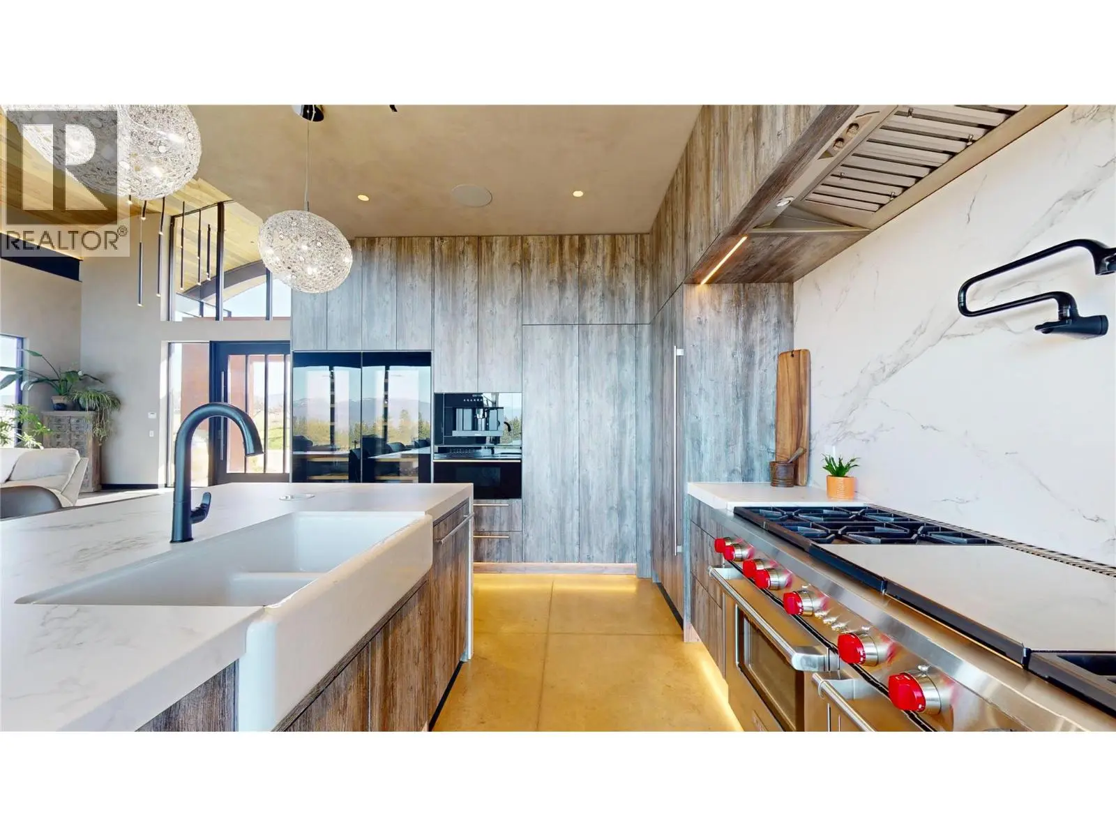 4275 Todd Road. Kelowna, British Columbia