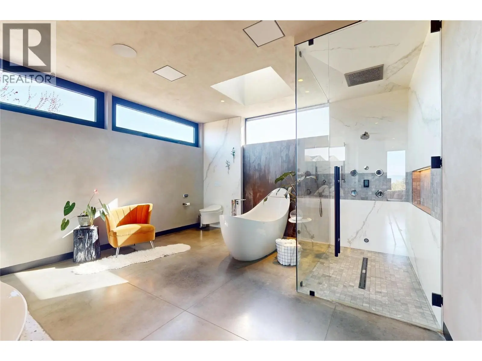 4275 Todd Road. Kelowna, British Columbia