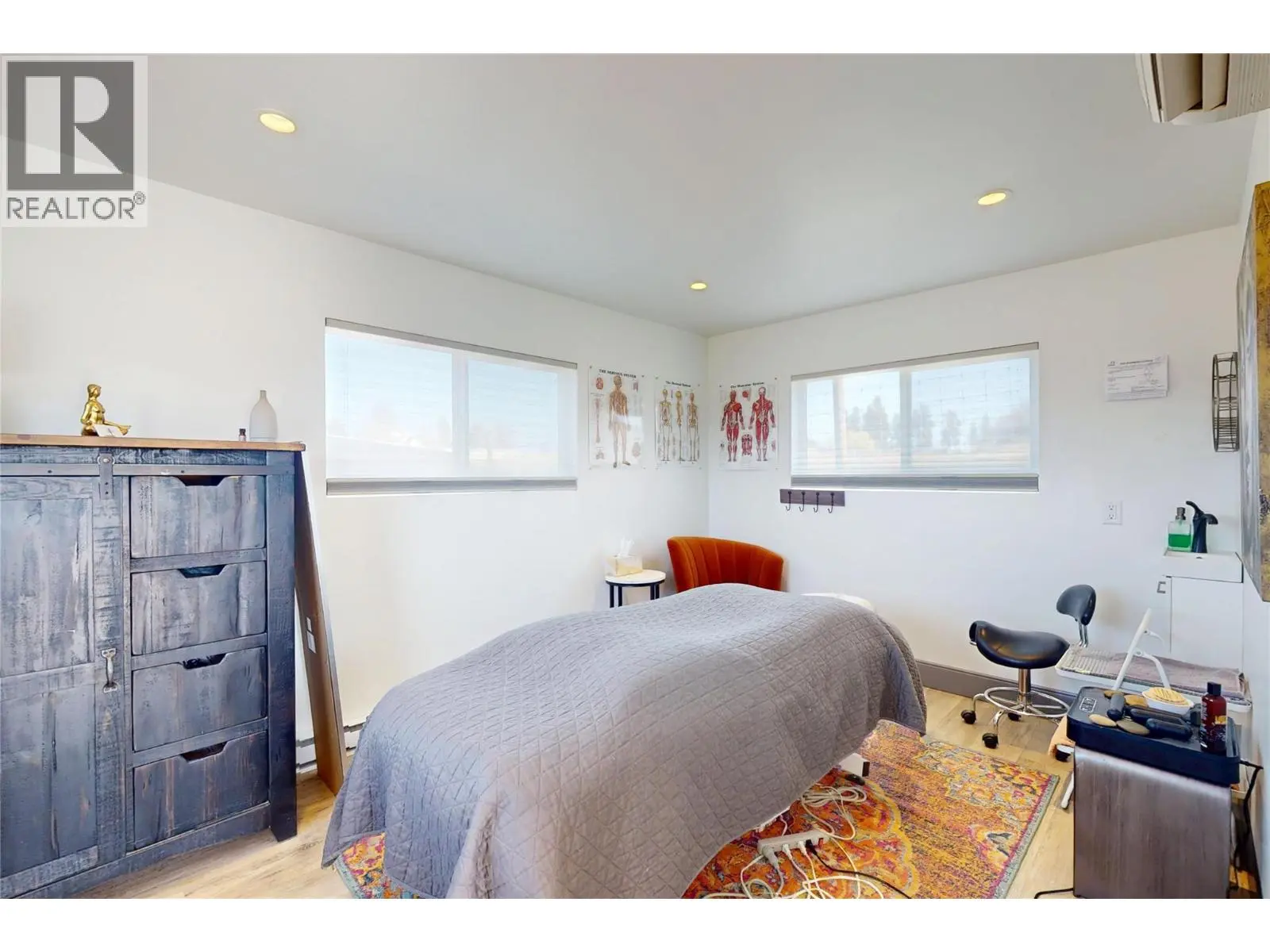 4275 Todd Road. Kelowna, British Columbia