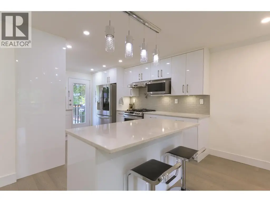 1543 Chadwick Avenue, Port Coquitlam