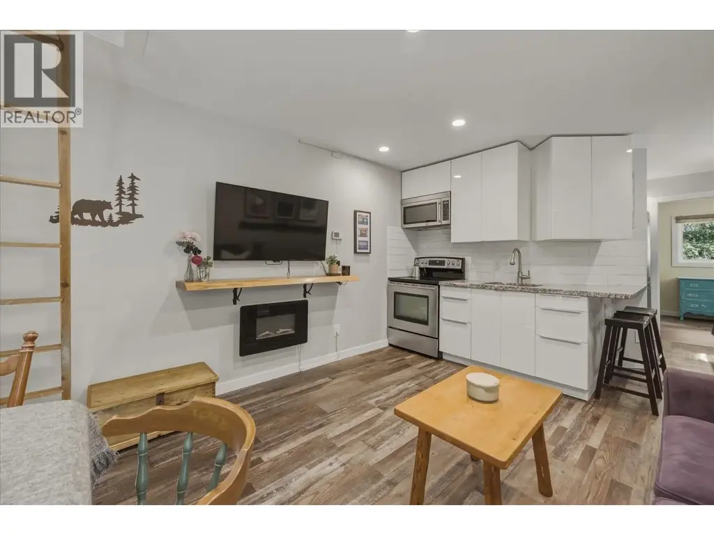 3 2231 Sapporo Drive, Whistler