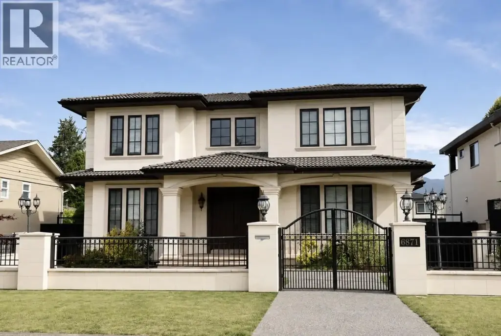 6871 Dunnedin Street, Burnaby