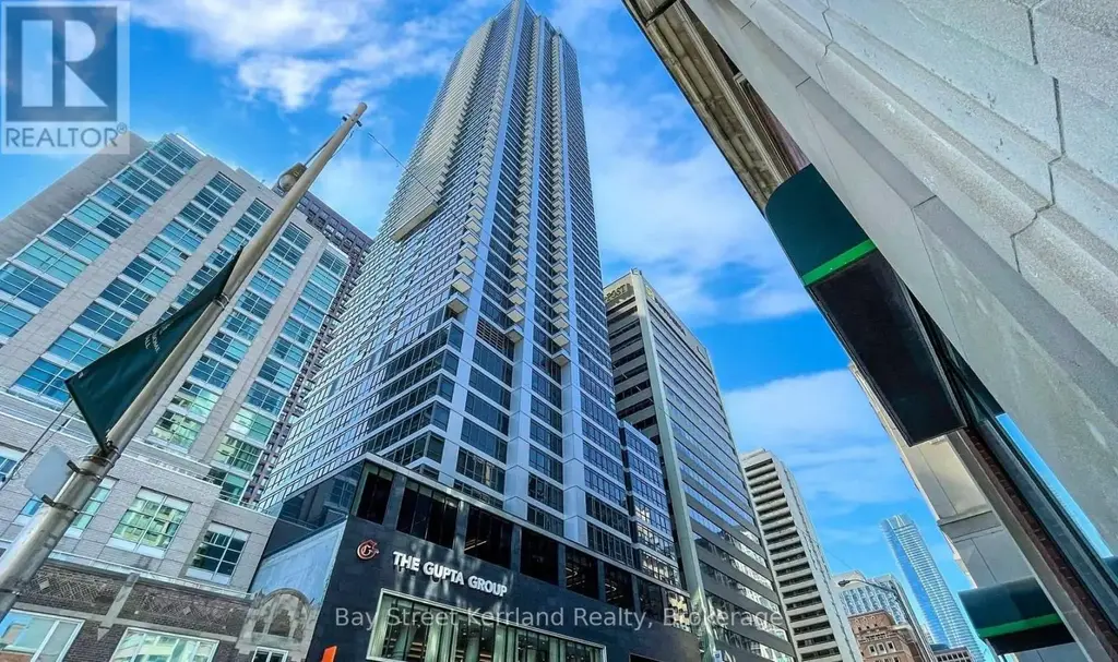 2808 - 395 Bloor Street E, Toronto (North St. James Town)
