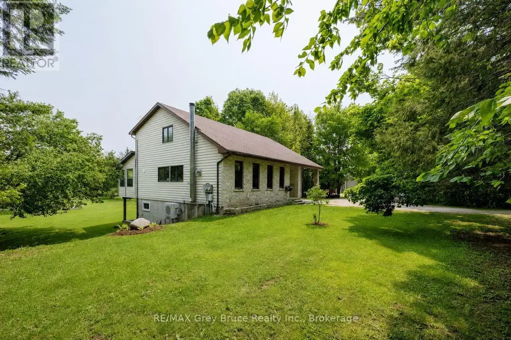 1033 Bruce Road 9, South Bruce Peninsula