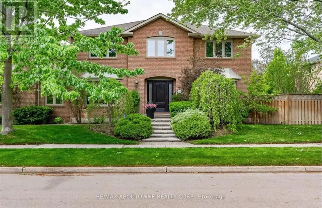 500 Blenheim Crescent, Oakville (FD Ford)