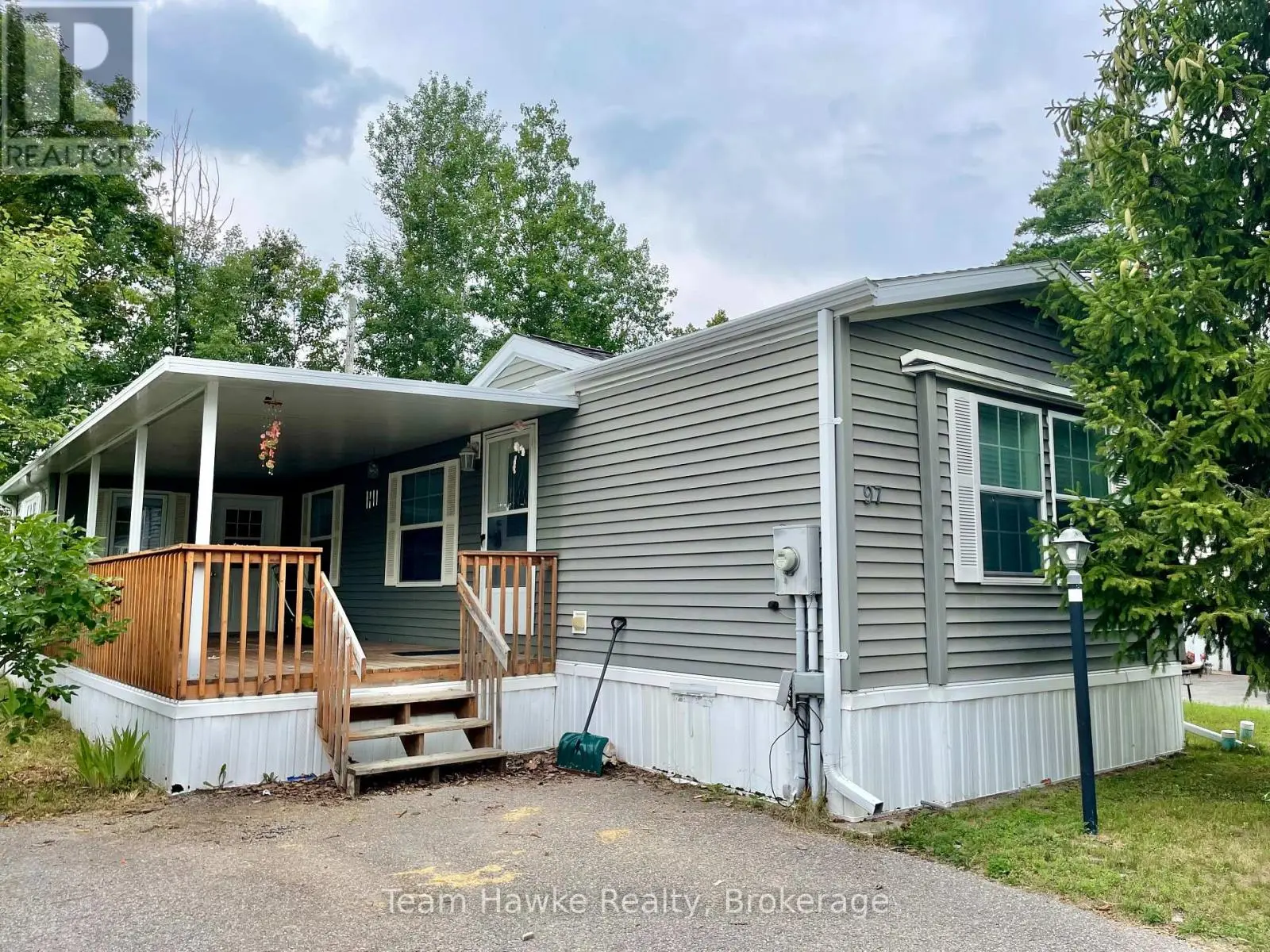 97 Georgian Glen Drive, Wasaga Beach