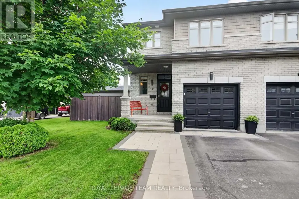 111 Hawkeswood Drive, Ottawa
