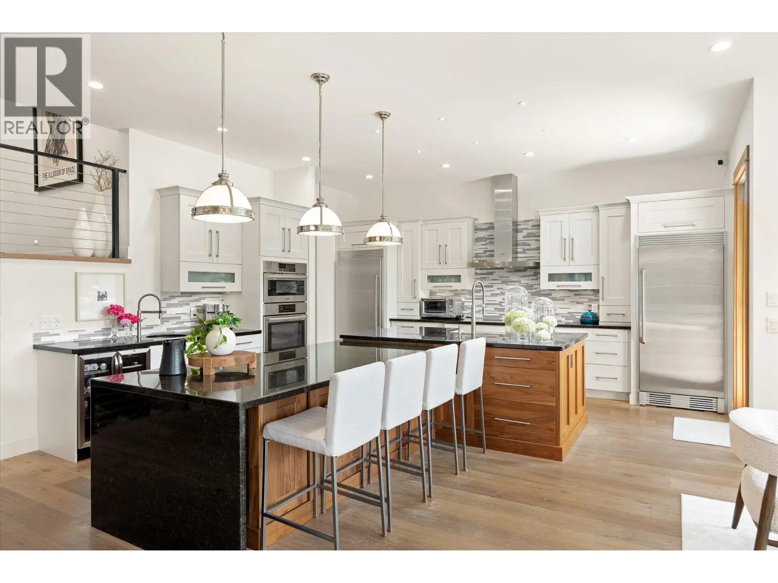 519 Metcalfe Avenue. Kelowna, British Columbia