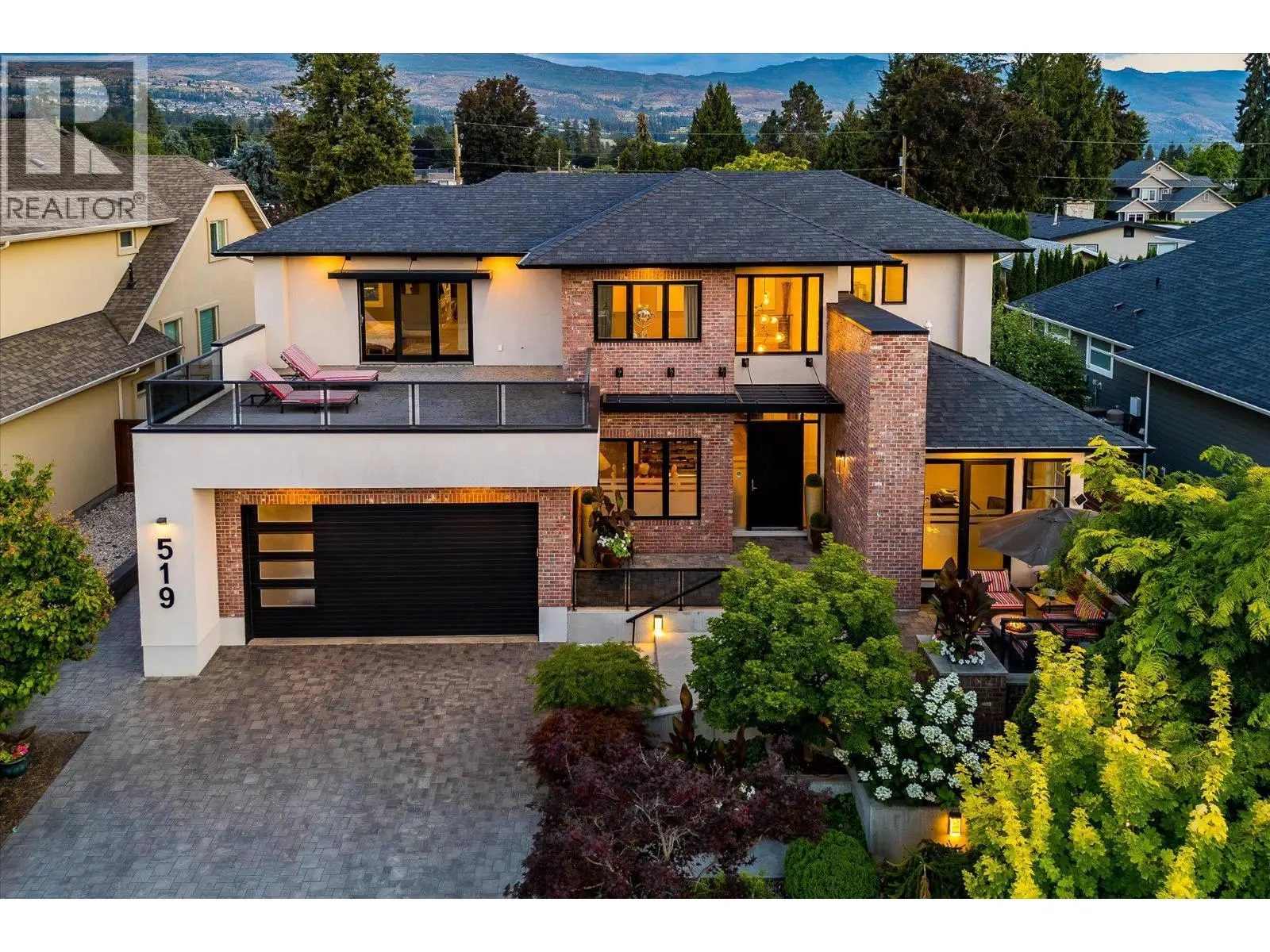 519 Metcalfe Avenue. Kelowna, British Columbia