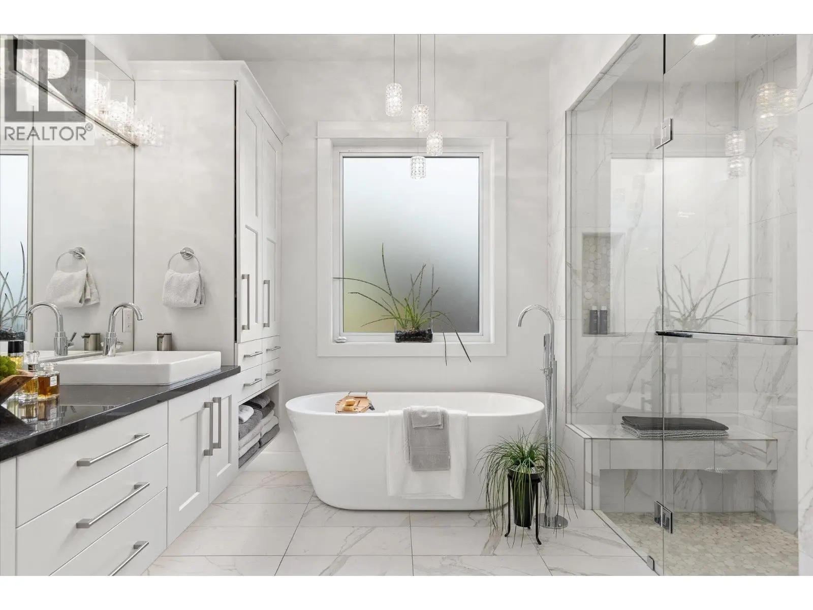 519 Metcalfe Avenue. Kelowna, British Columbia