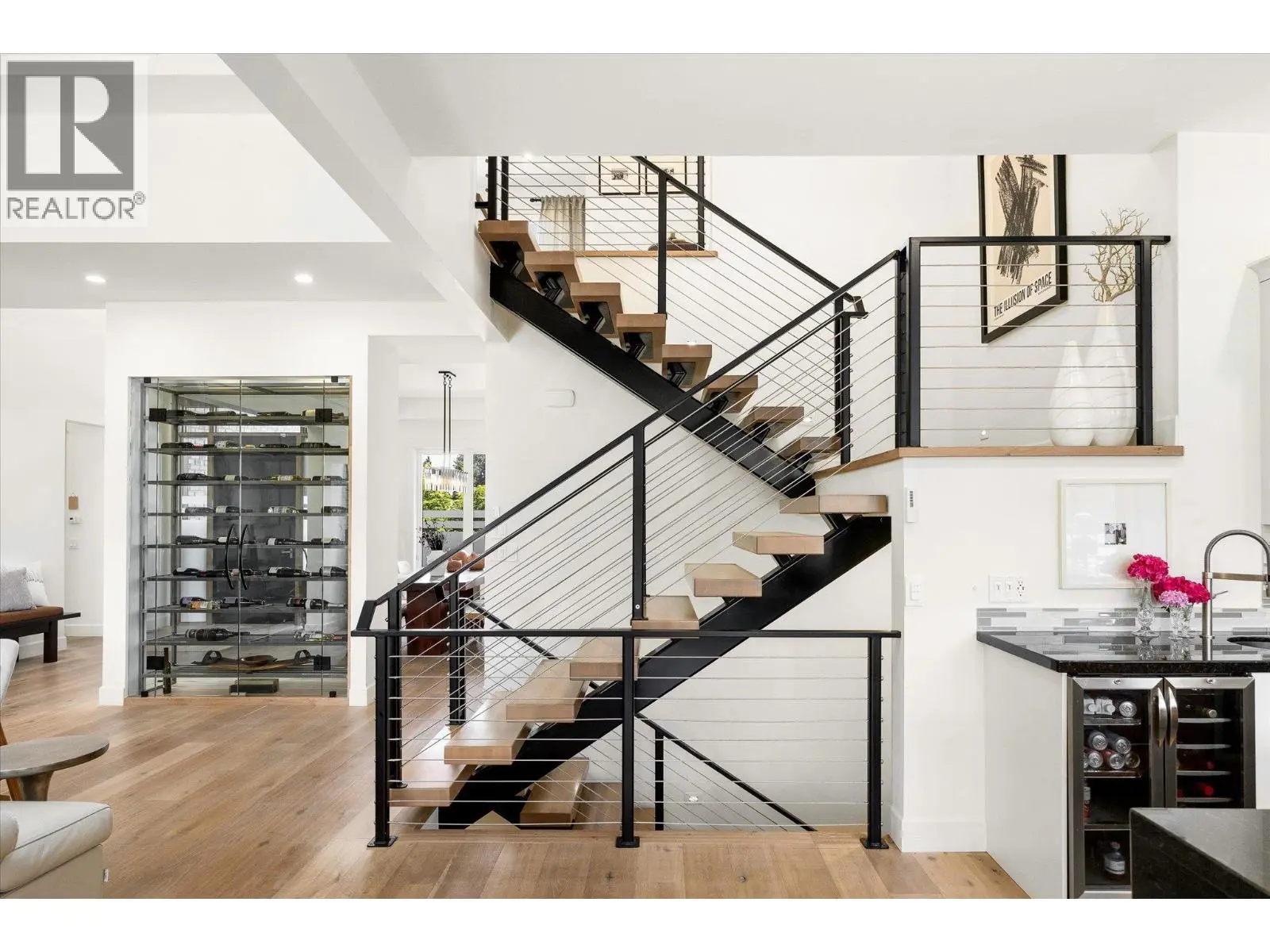 519 Metcalfe Avenue. Kelowna, British Columbia