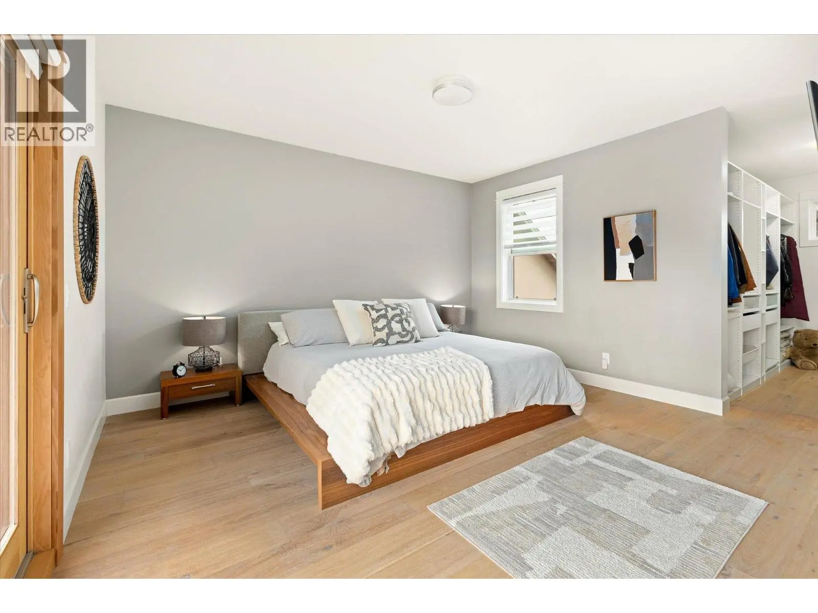 519 Metcalfe Avenue. Kelowna, British Columbia