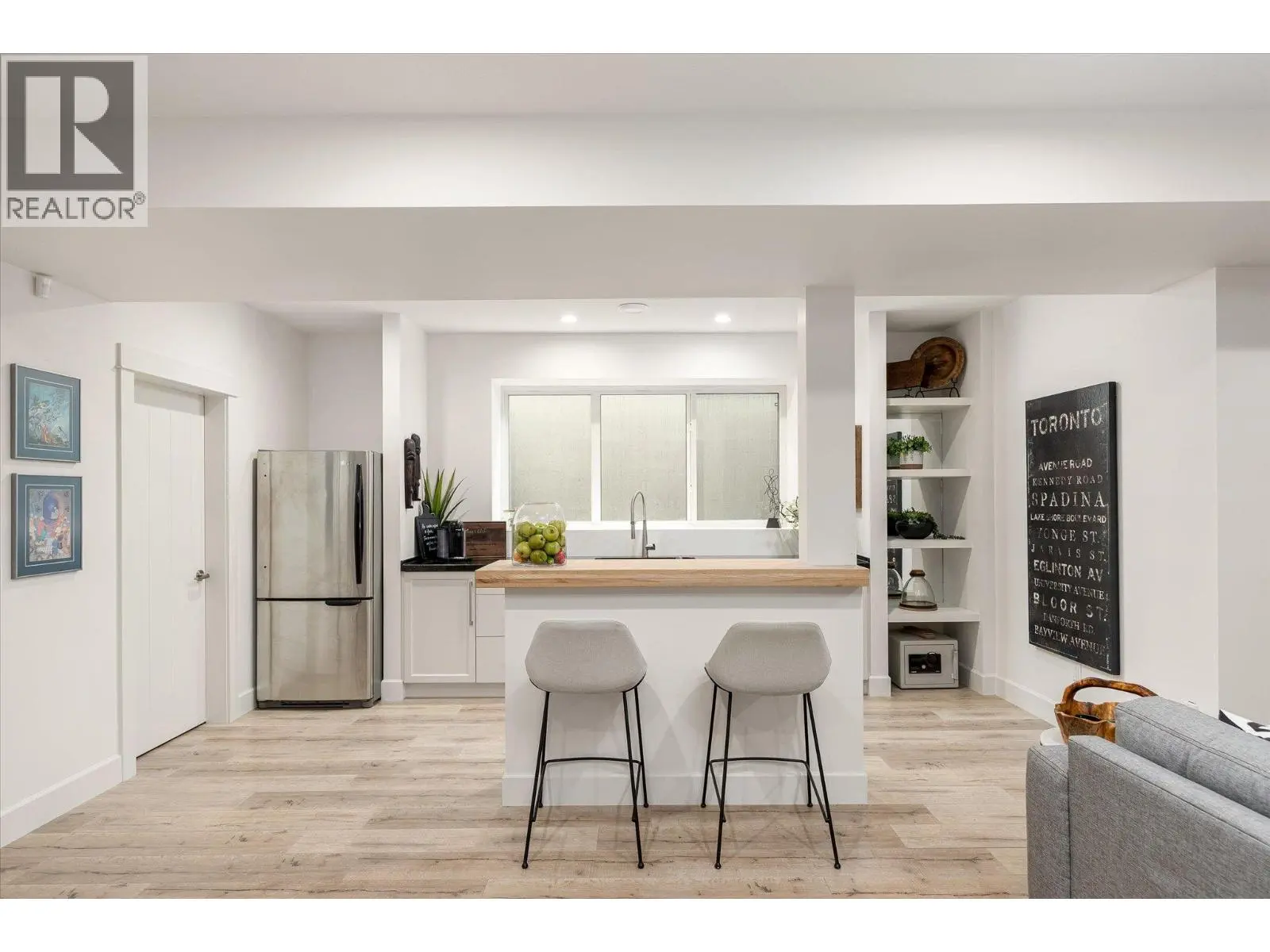519 Metcalfe Avenue. Kelowna, British Columbia