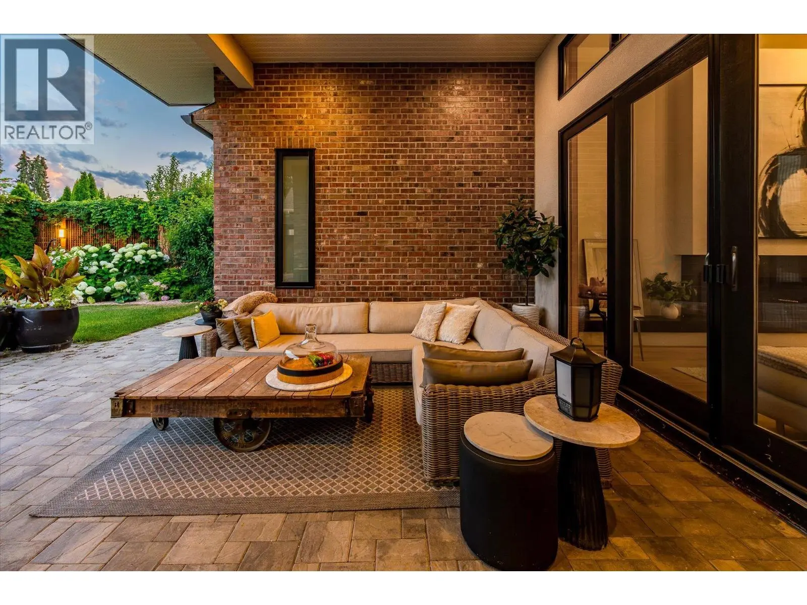 519 Metcalfe Avenue. Kelowna, British Columbia