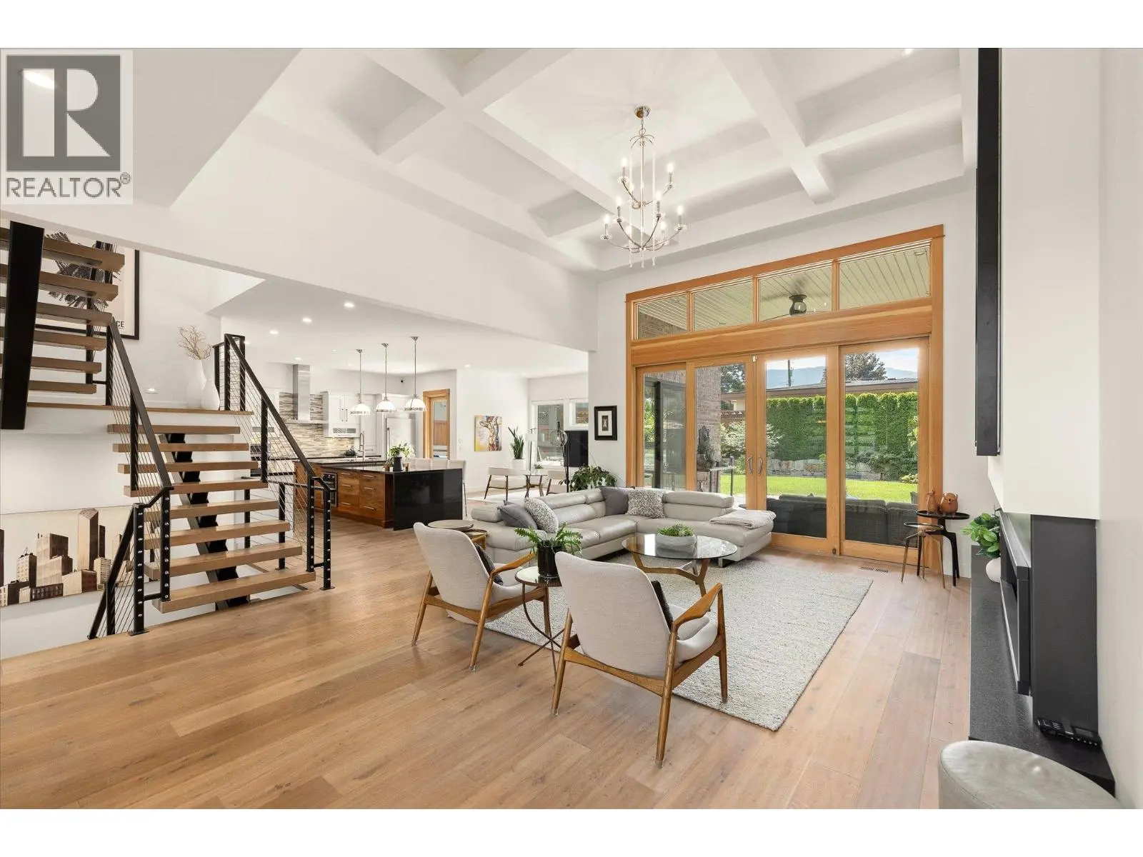 519 Metcalfe Avenue. Kelowna, British Columbia