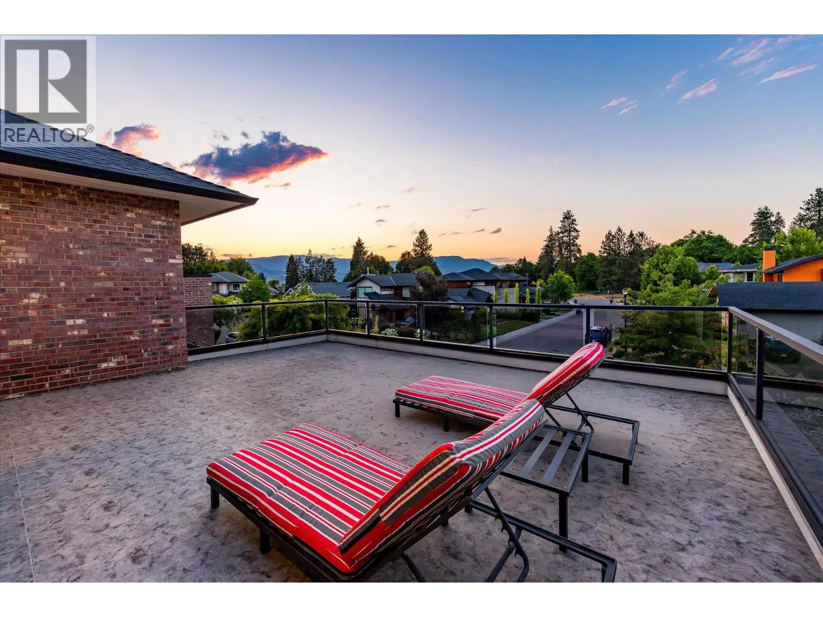 519 Metcalfe Avenue. Kelowna, British Columbia