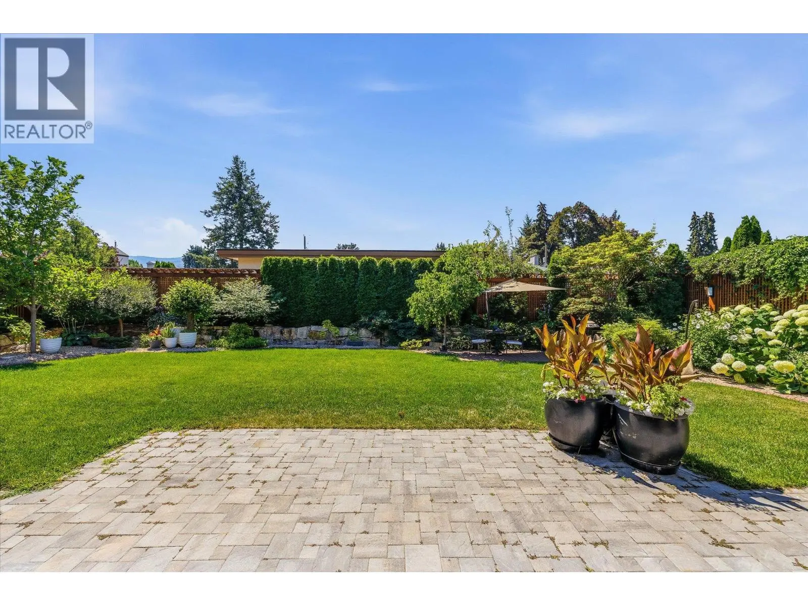 519 Metcalfe Avenue. Kelowna, British Columbia