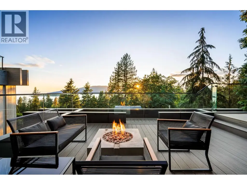 5325 Montiverdi Place, West Vancouver