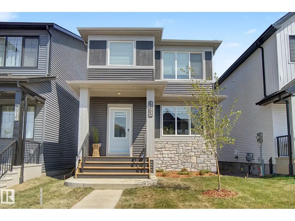 5745 Hawthorn Cm Sw, Edmonton