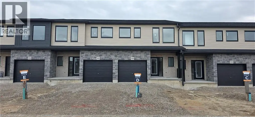1928 Dunkirk Avenue, Woodstock