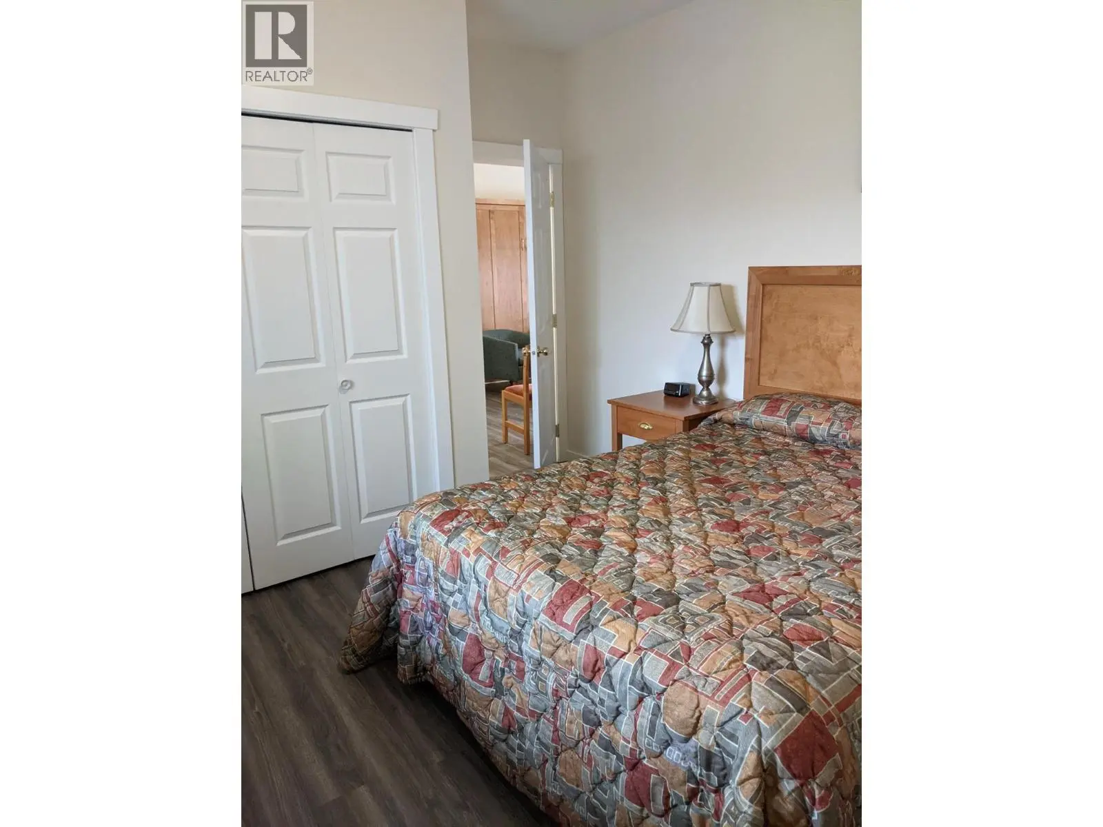 6203 Willow Avenue. Summerland, British Columbia
