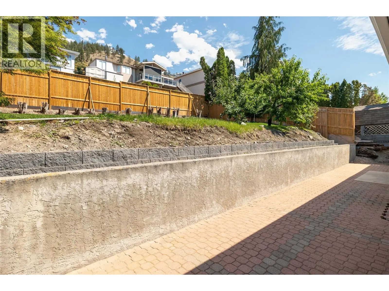 877 Toovey Road. Kelowna, British Columbia