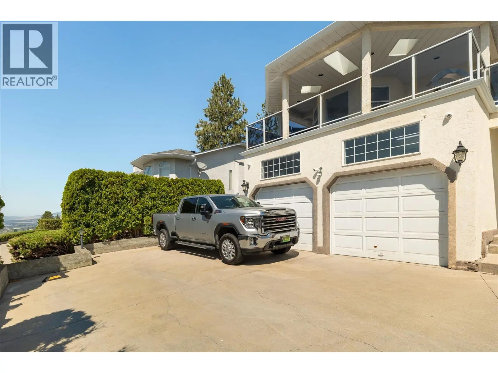 877 Toovey Road. Kelowna, British Columbia
