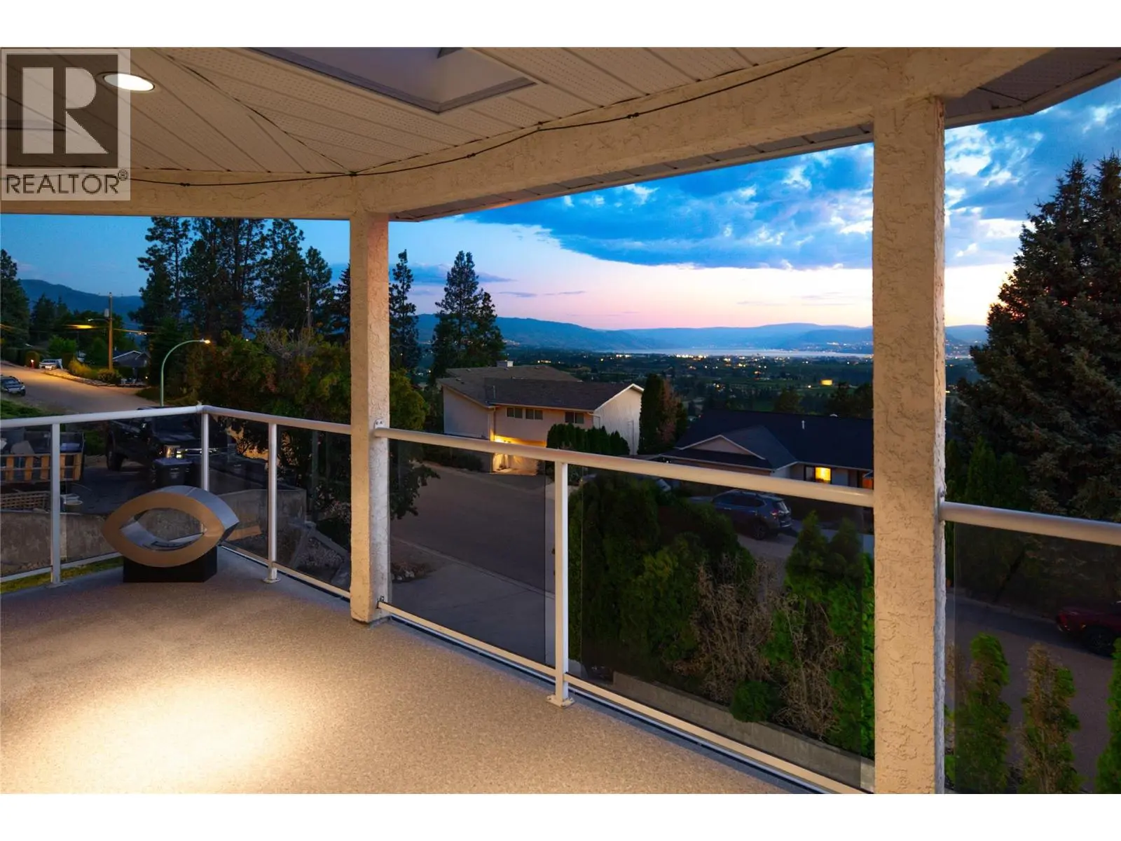 877 Toovey Road. Kelowna, British Columbia