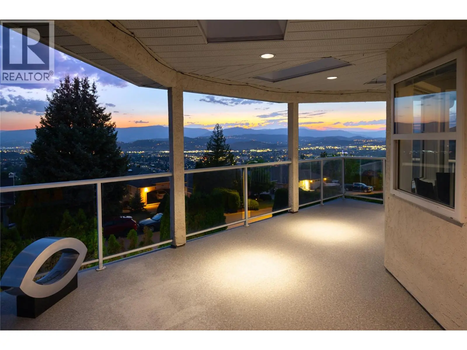 877 Toovey Road. Kelowna, British Columbia