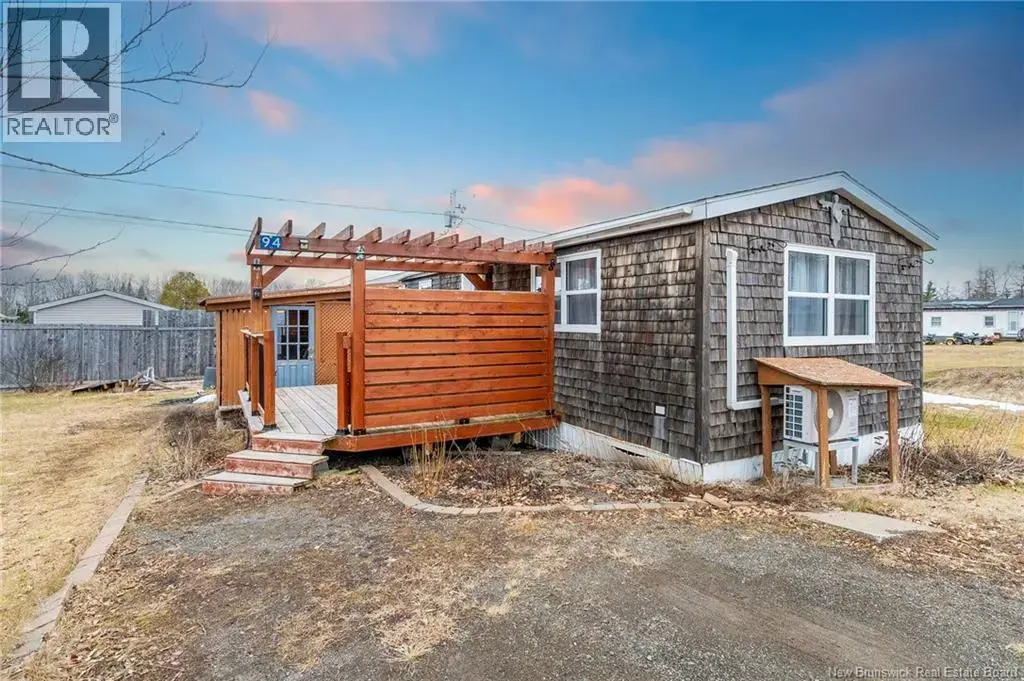 94 Weisner, Lakeville