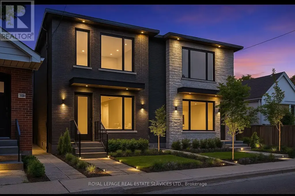 326 Lawrence Avenue W, Toronto (Bedford Park-Nortown)